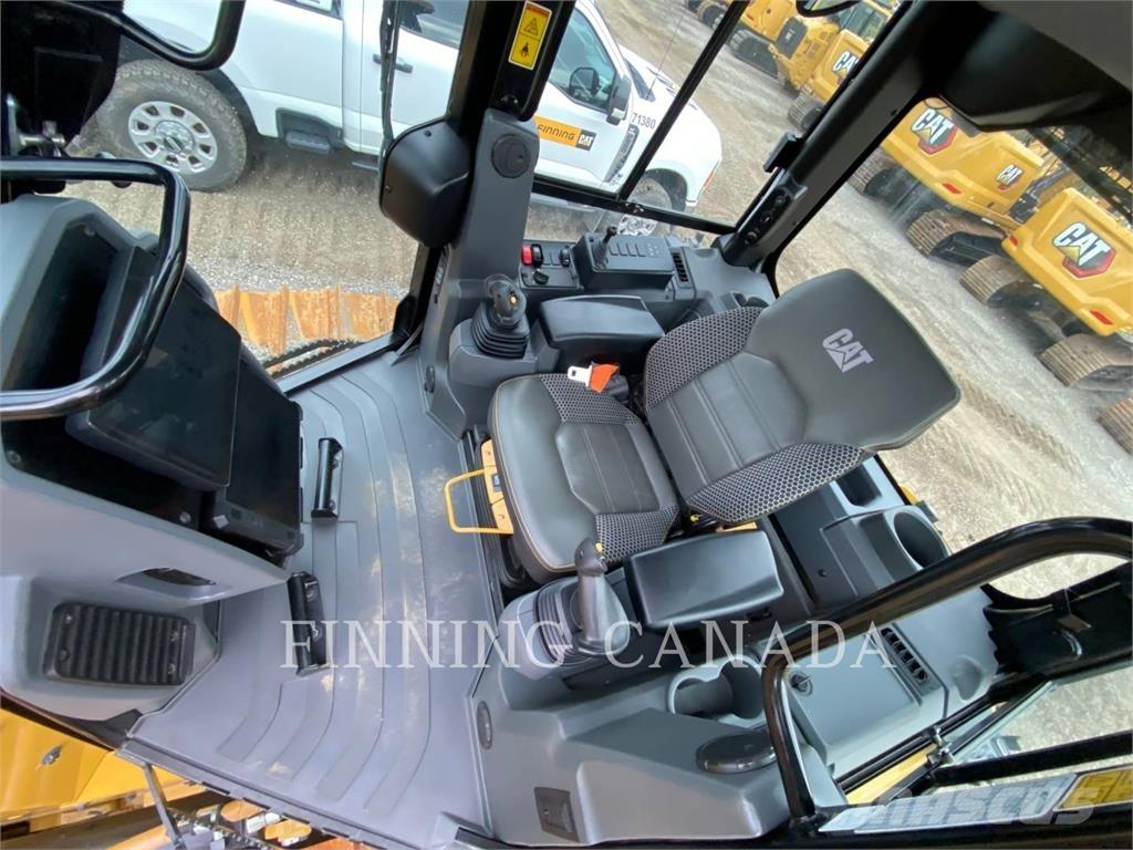 CAT D4-16 LGP Buldooserid
