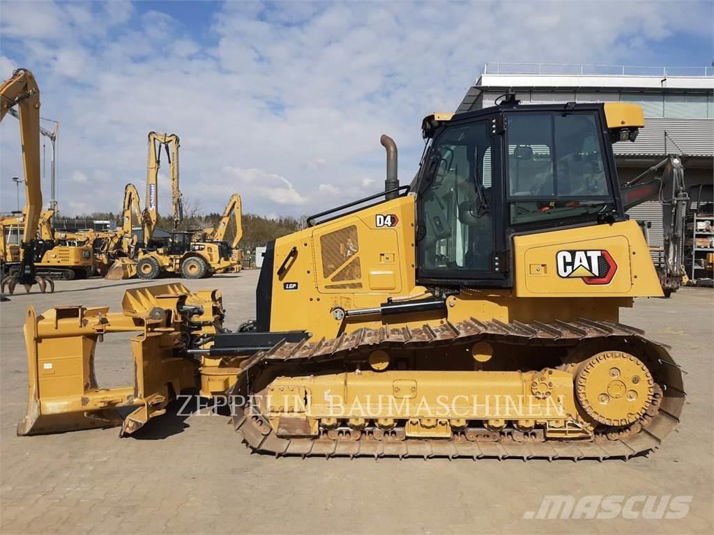 CAT D4-16A Buldooserid