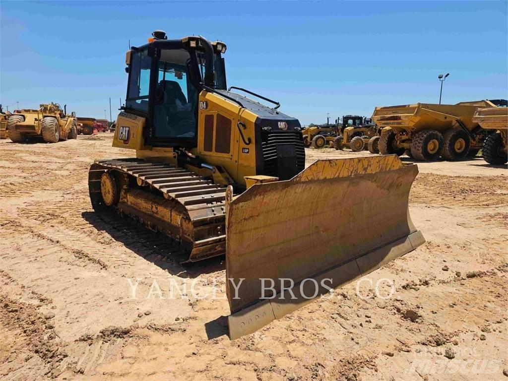 CAT D4 LGP Buldooserid