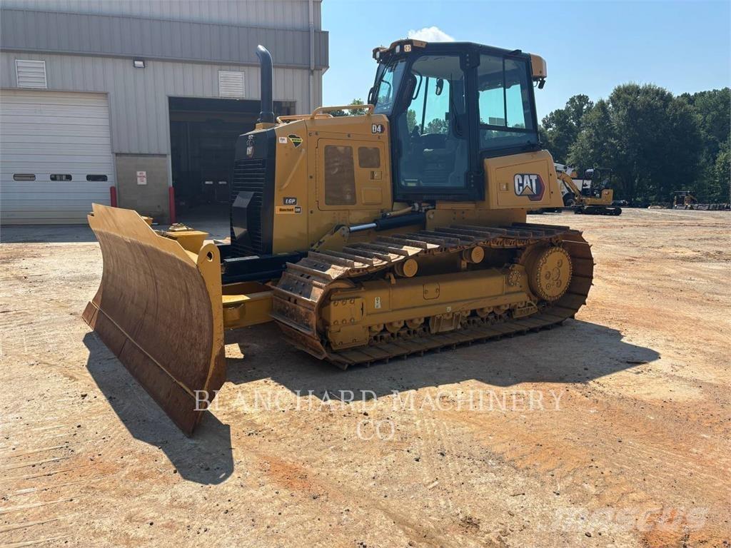 CAT D4 LGP Buldooserid