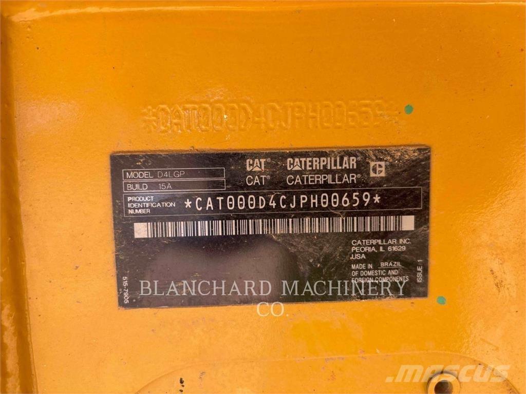 CAT D4 LGP Buldooserid
