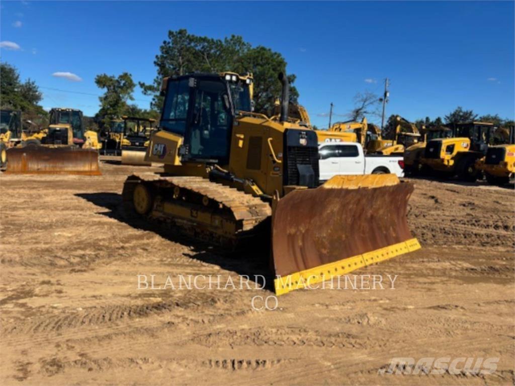 CAT D4 LGP Buldooserid