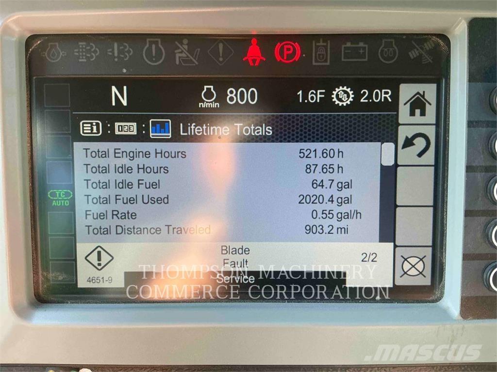 CAT D4 LGP Buldooserid