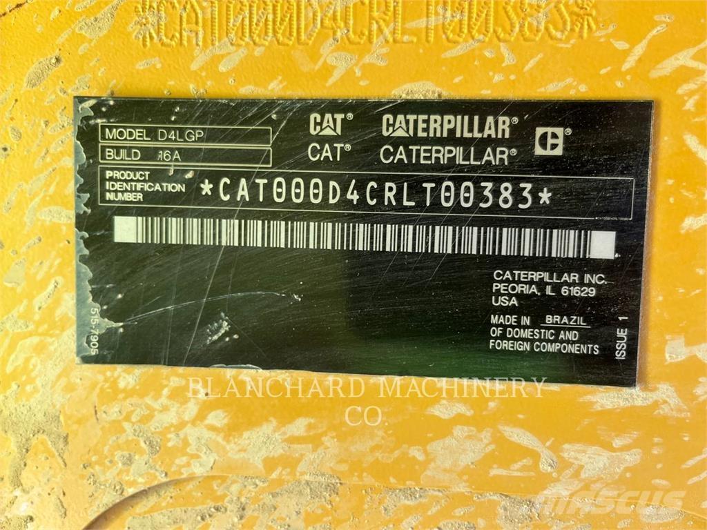 CAT D4 LGP Buldooserid