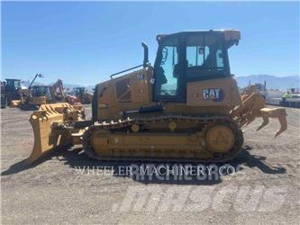 CAT D4 XL Buldooserid