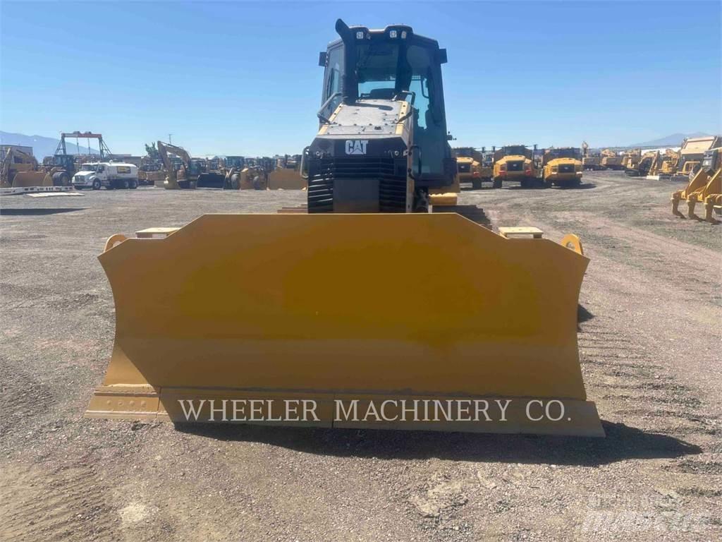 CAT D4 XL Buldooserid