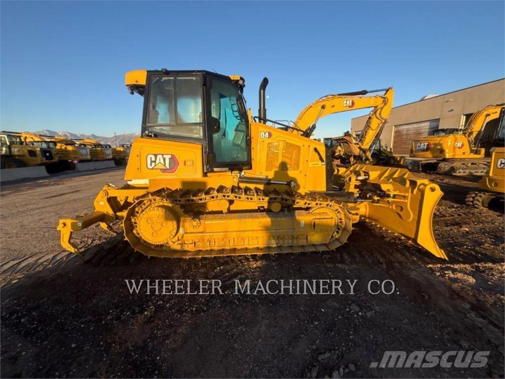 CAT D4 XL Buldooserid