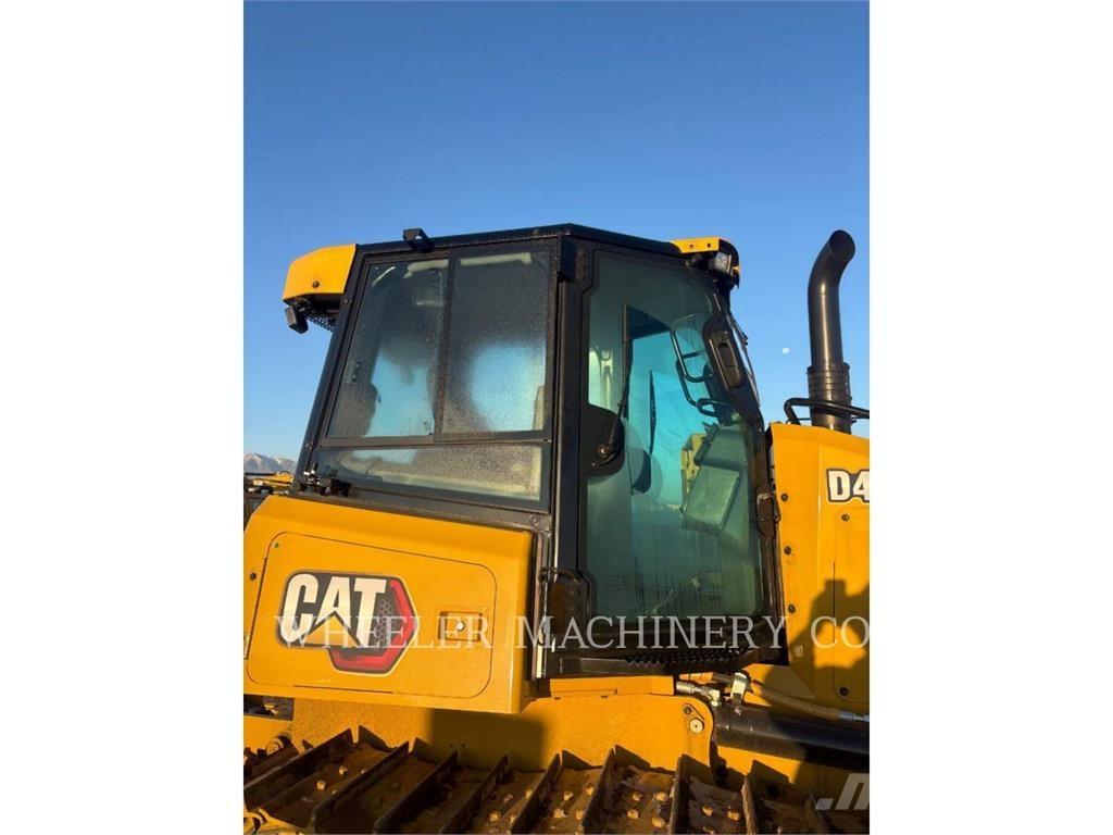 CAT D4 XL Buldooserid