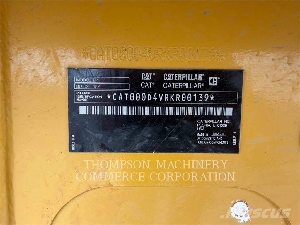 CAT D4 XL Buldooserid