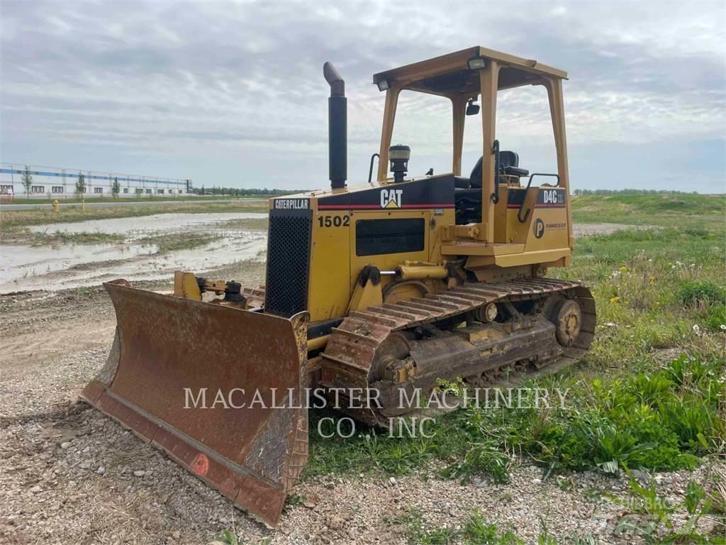 CAT D4C Buldooserid