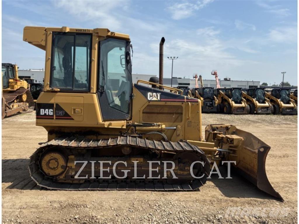 CAT D4GLGP Buldooserid