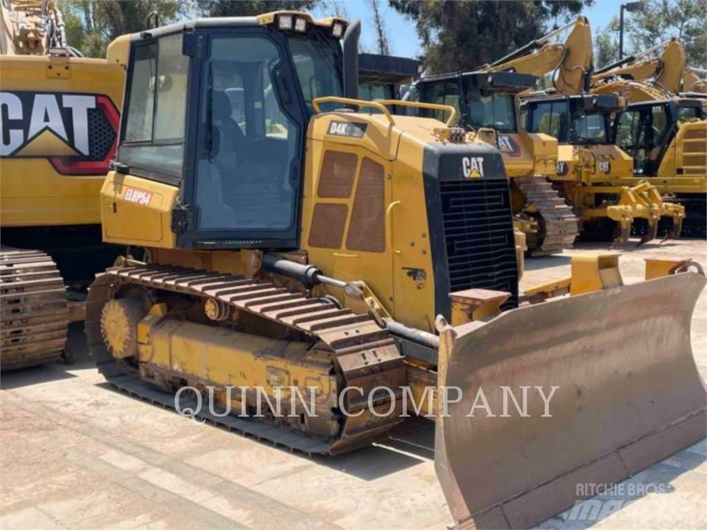 CAT D4K2 XL Buldooserid