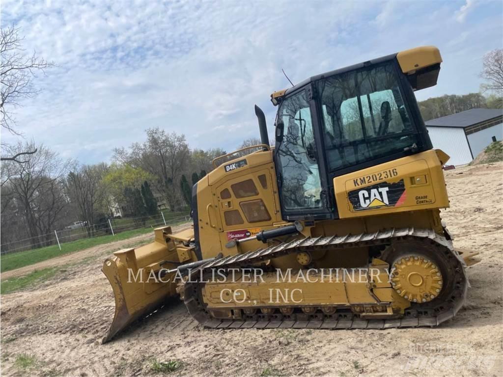 CAT D4K2 XL Buldooserid