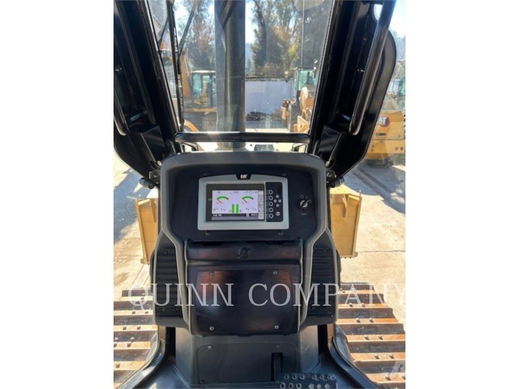 CAT D4K2 XL Buldooserid