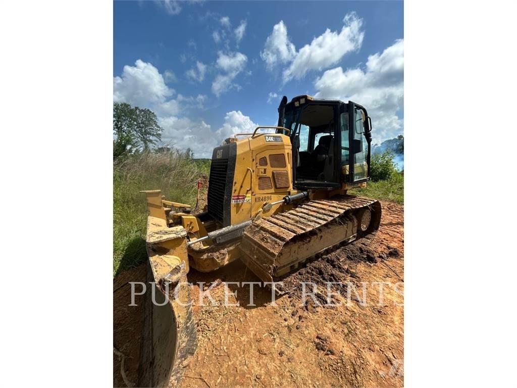 CAT D4K2LGP Buldooserid