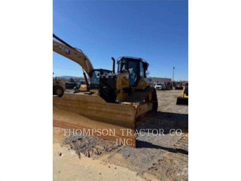 CAT D5 Buldooserid