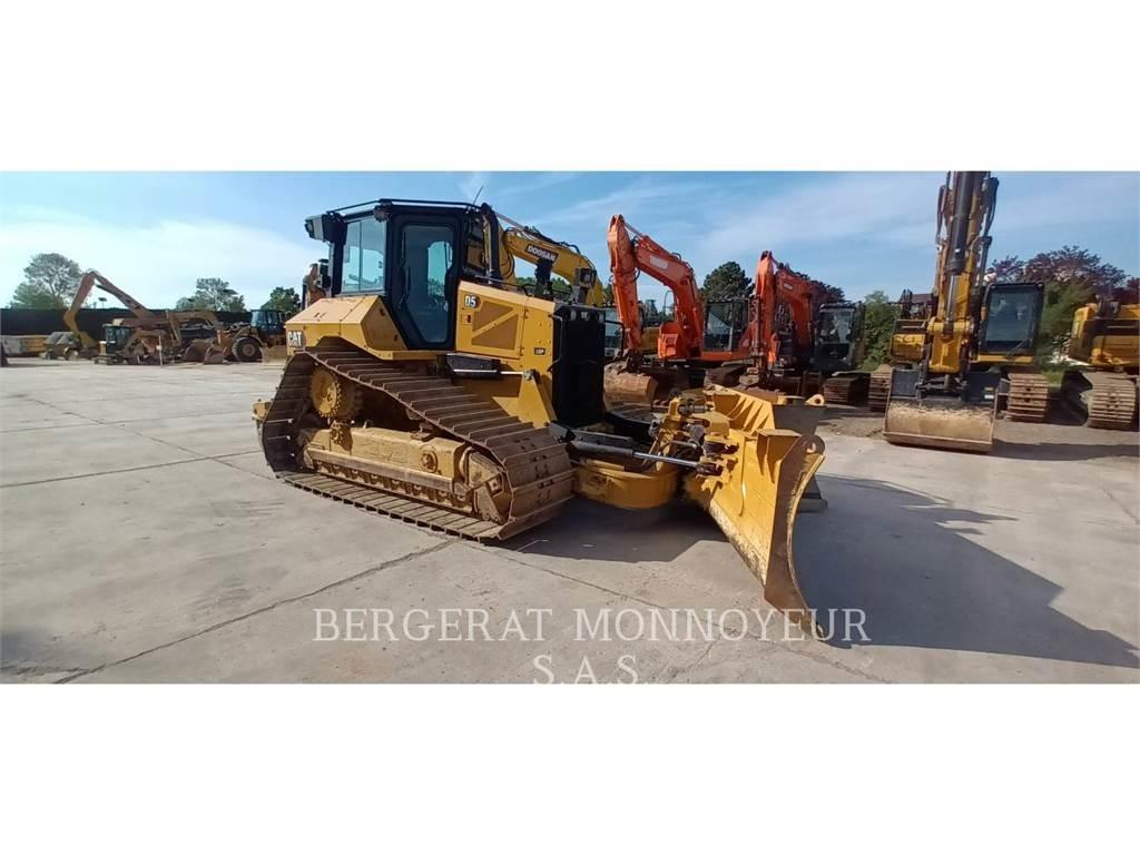CAT D5 Buldooserid