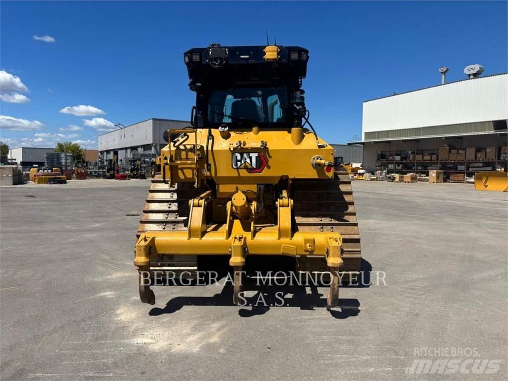 CAT D5 Buldooserid