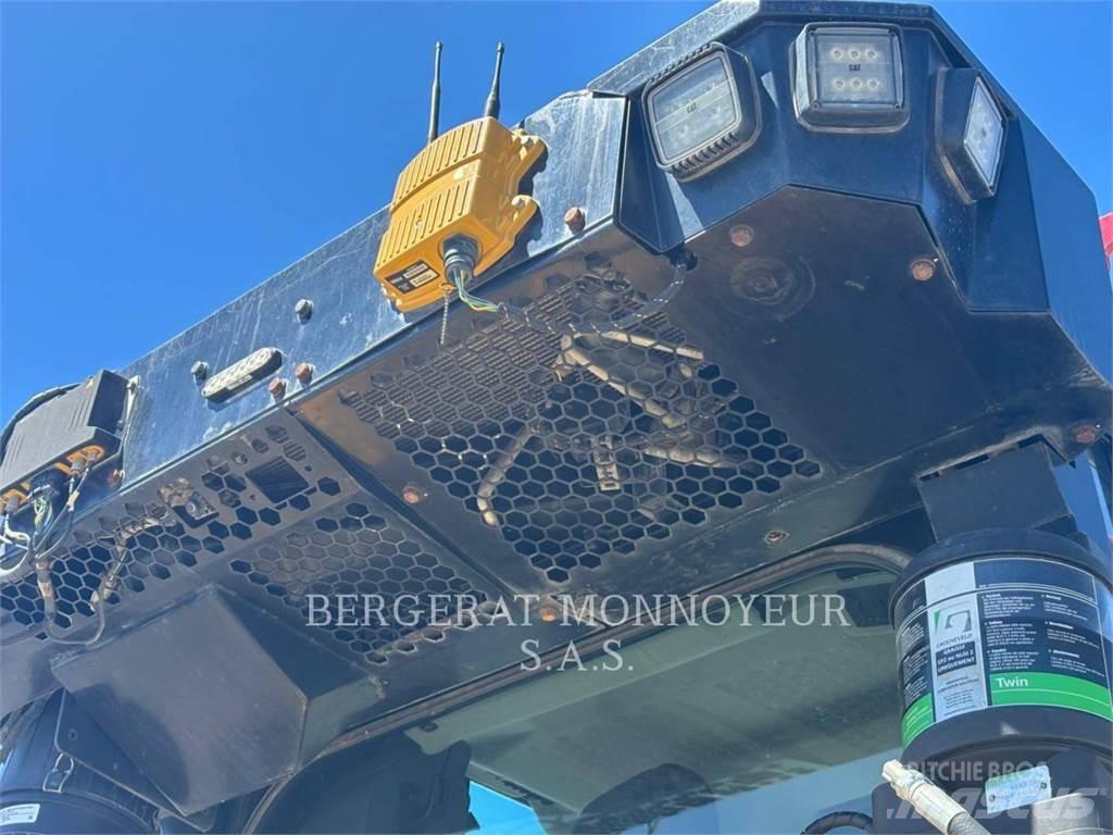 CAT D5 Buldooserid