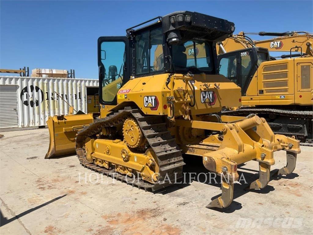 CAT D5 Buldooserid