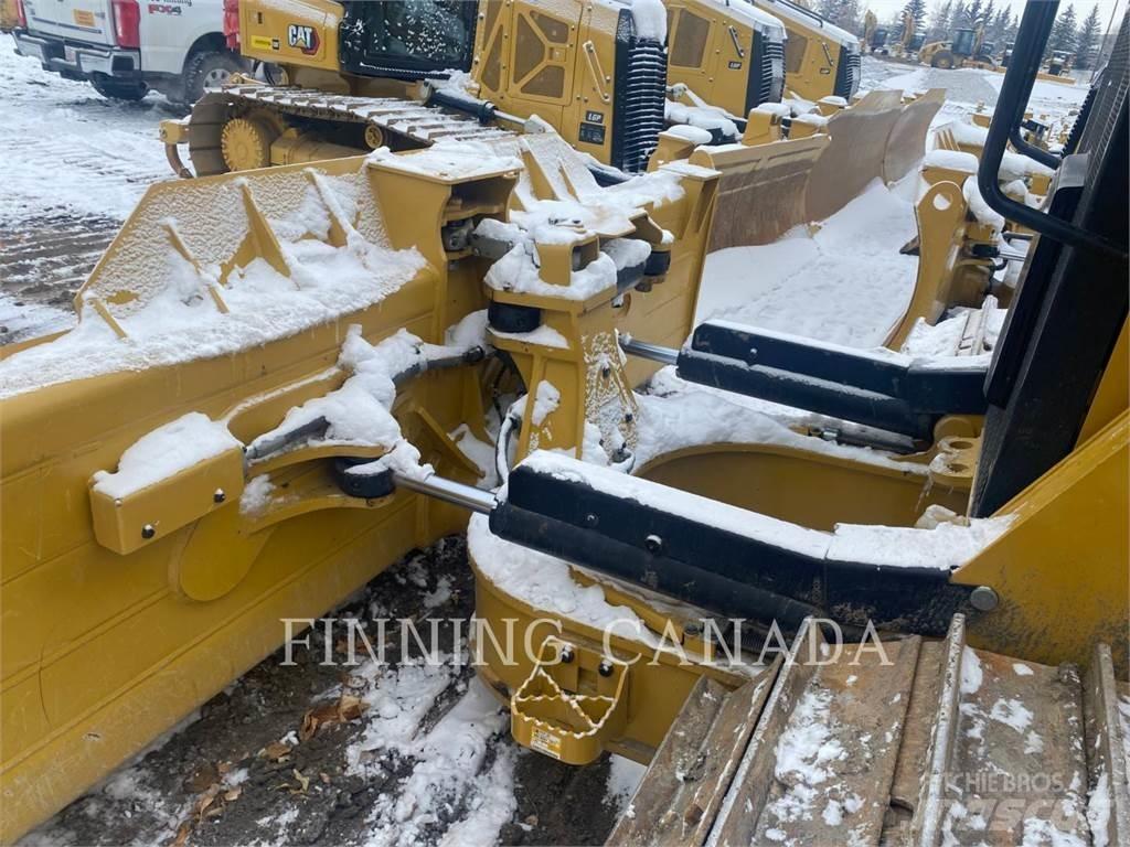 CAT D5-17 Buldooserid
