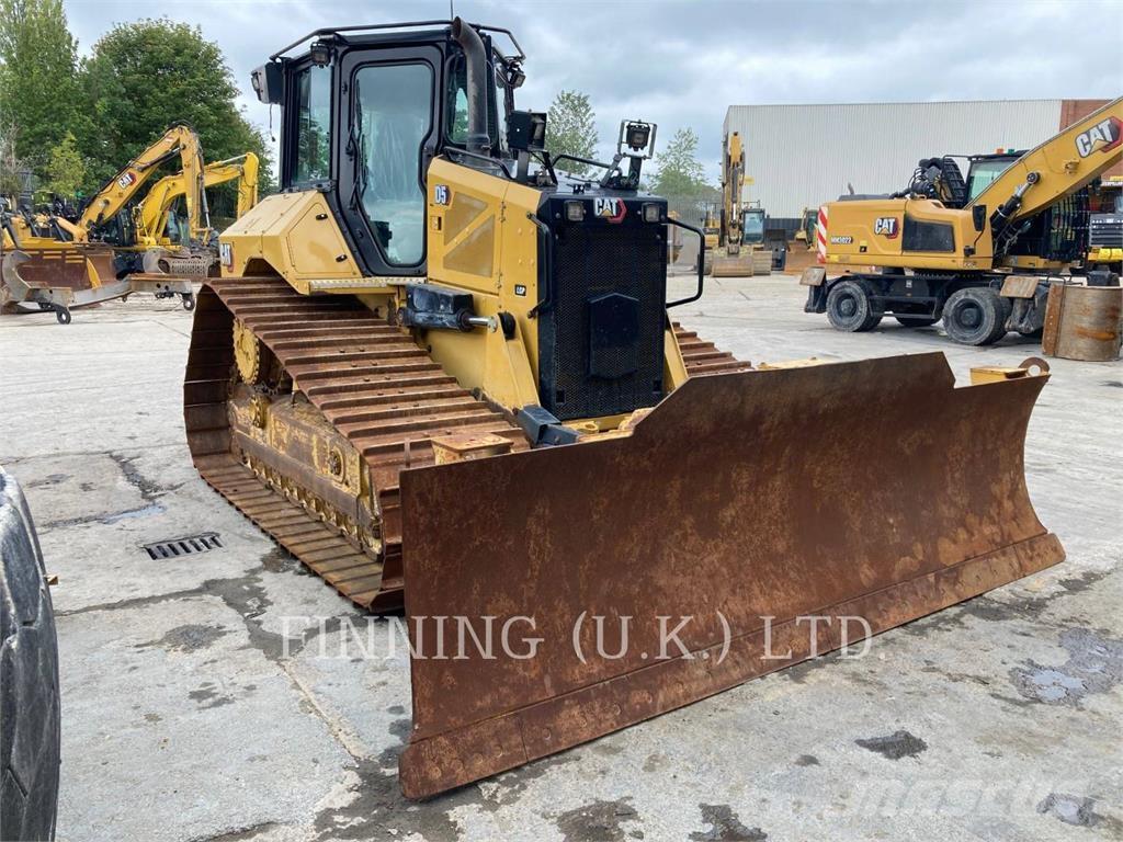 CAT D5-17 LGP Buldooserid