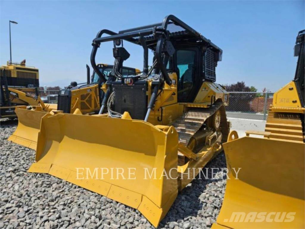 CAT D5-17 SU Buldooserid