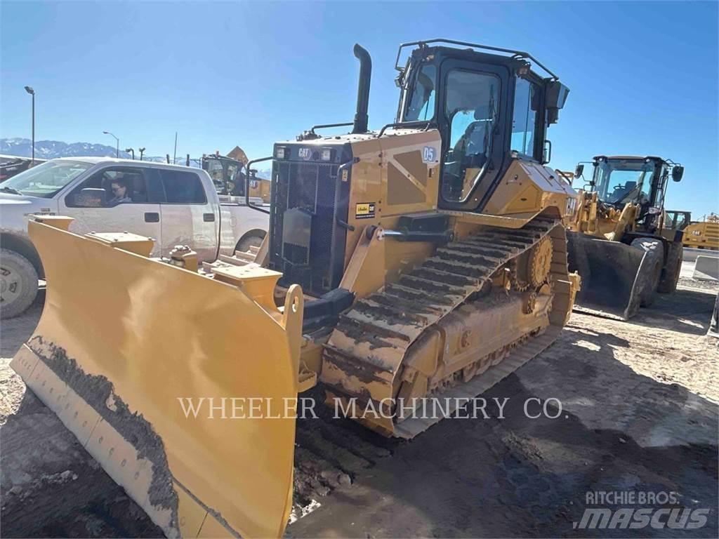 CAT D5-17 XL Buldooserid