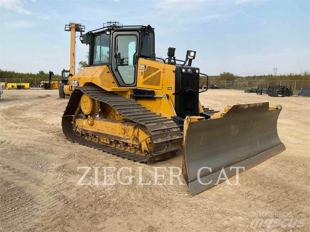 CAT D5-17LGP Buldooserid