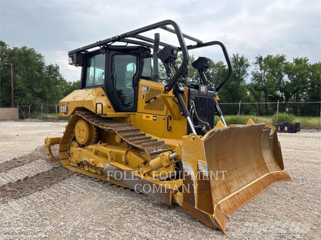 CAT D5-17SX Buldooserid