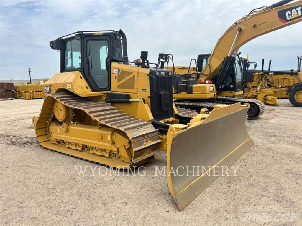 CAT D5 LGP Buldooserid