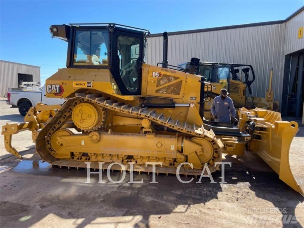 CAT D5 LGP Buldooserid