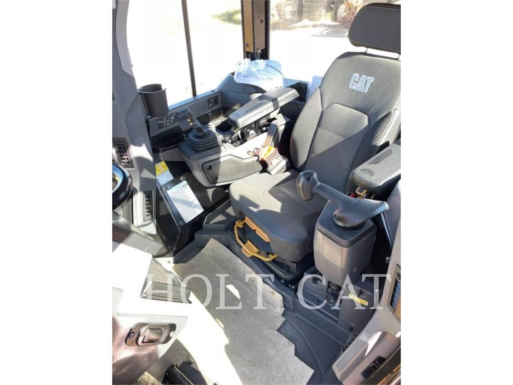 CAT D5 LGP Buldooserid