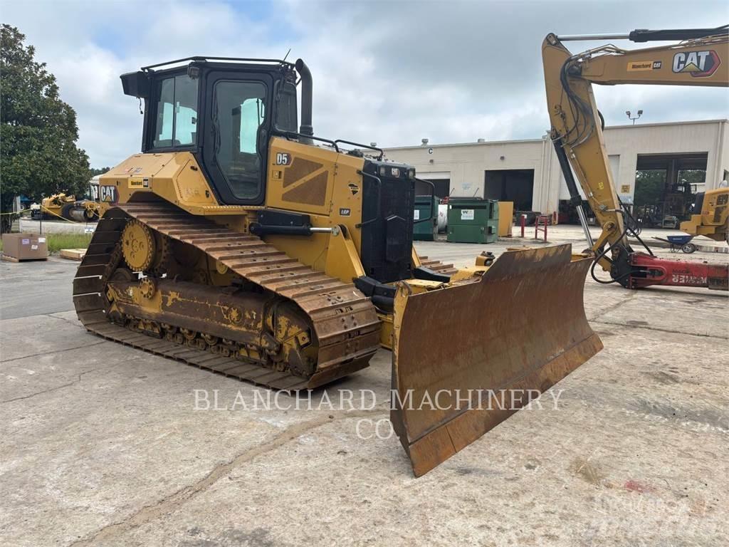 CAT D5 LGP Buldooserid