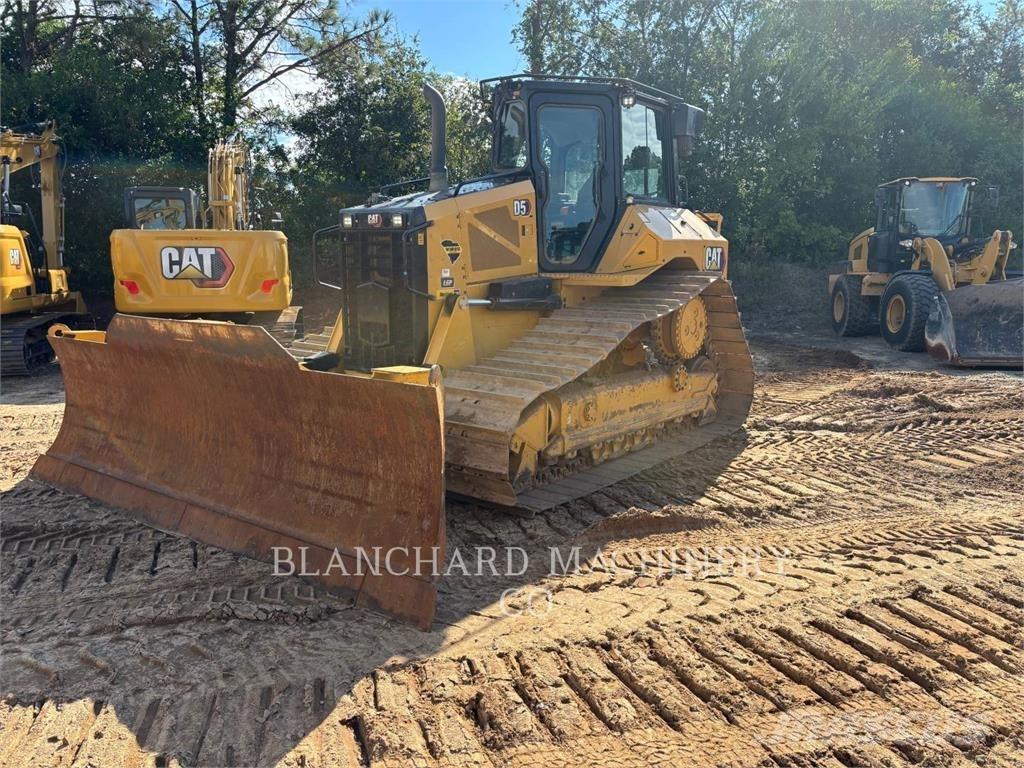 CAT D5- LGP Buldooserid