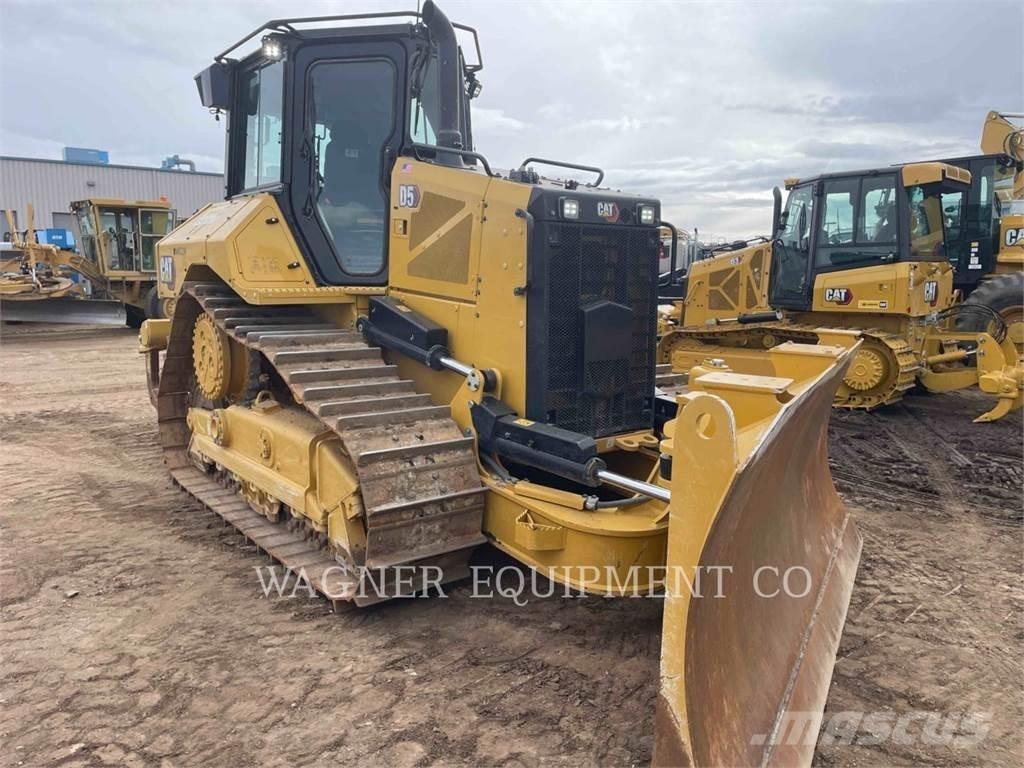 CAT D5 VP Buldooserid