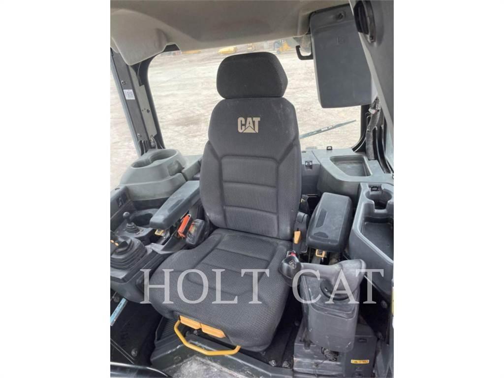 CAT D5 VP3 Buldooserid