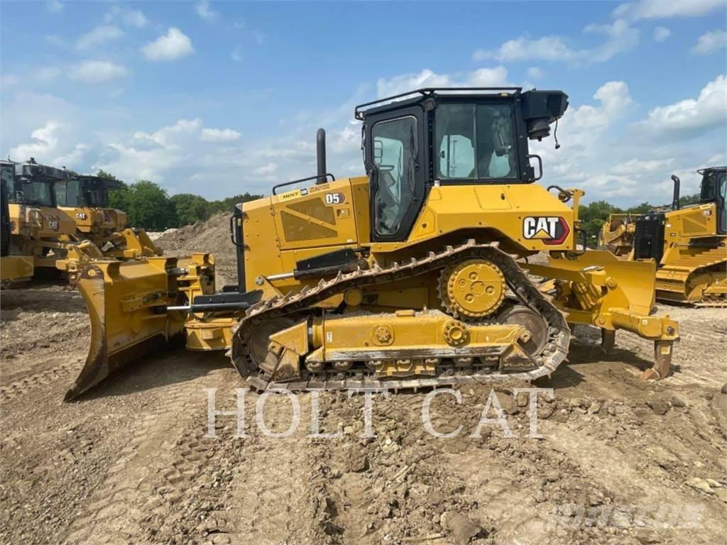 CAT D5 VP3 Buldooserid