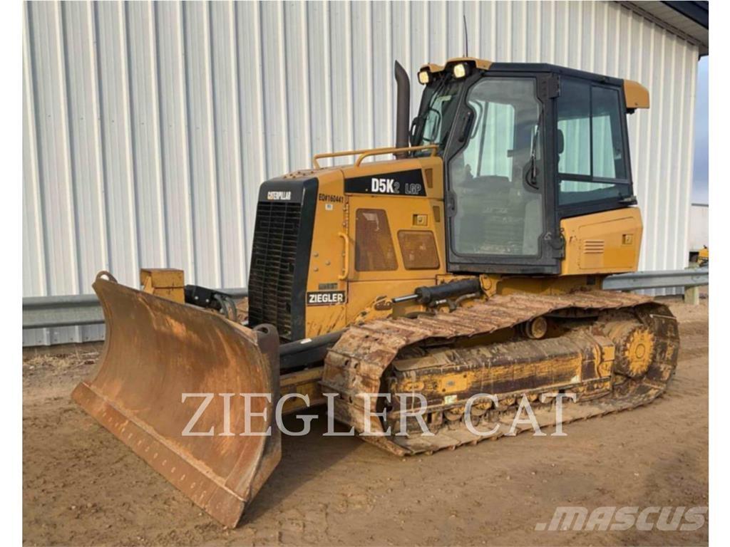 CAT D5K Buldooserid