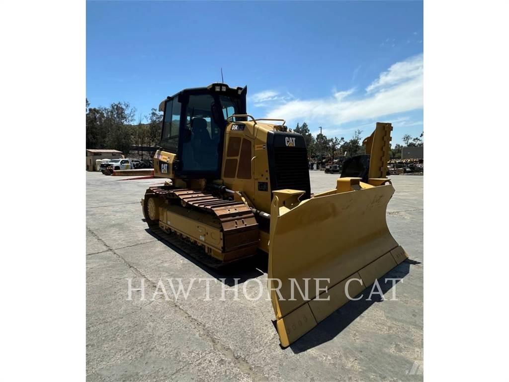 CAT D5K2 Buldooserid