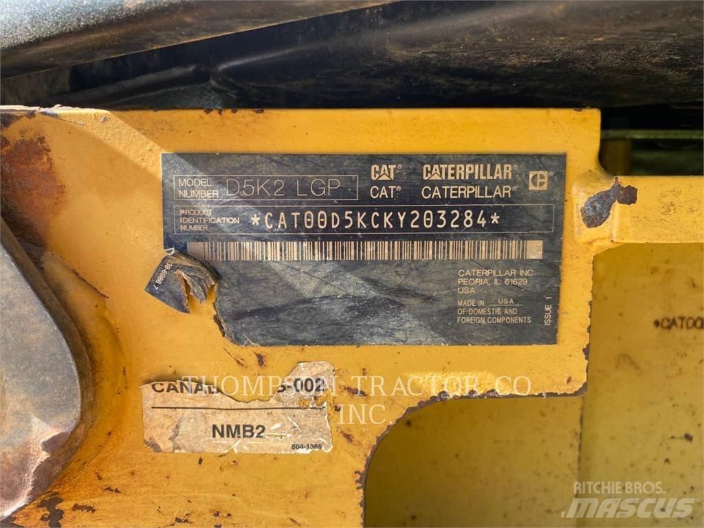 CAT D5K2 LGP Buldooserid