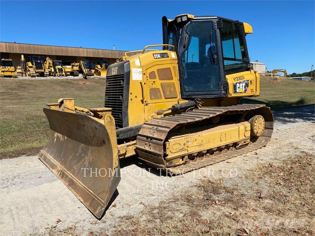 CAT D5K2 LGP Buldooserid