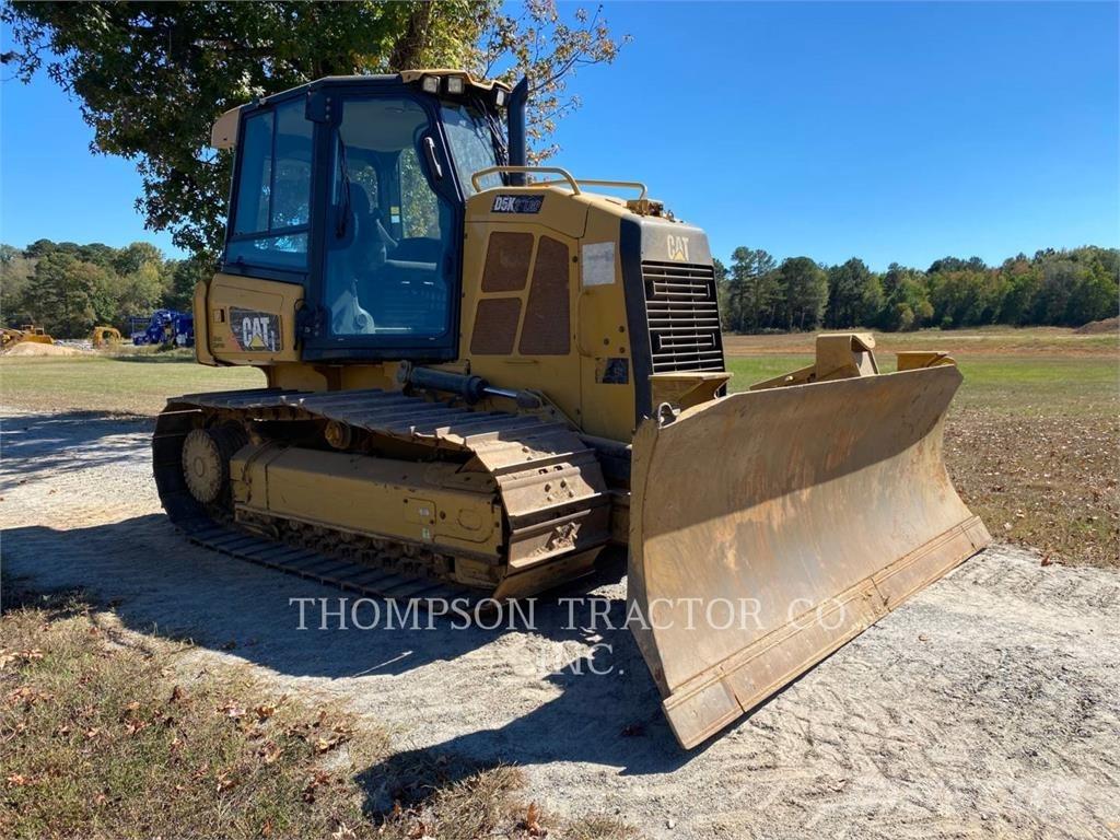 CAT D5K2 LGP Buldooserid