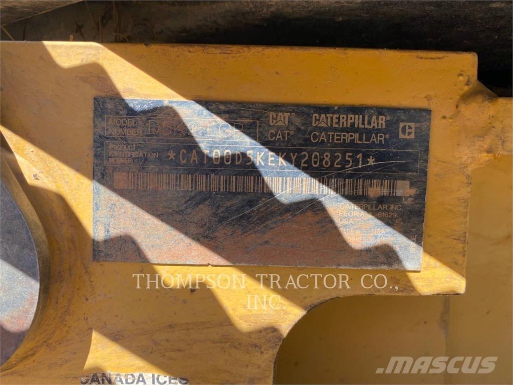 CAT D5K2 LGP Buldooserid