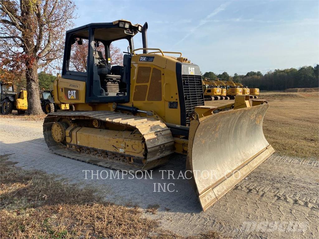 CAT D5K2 LGP Buldooserid