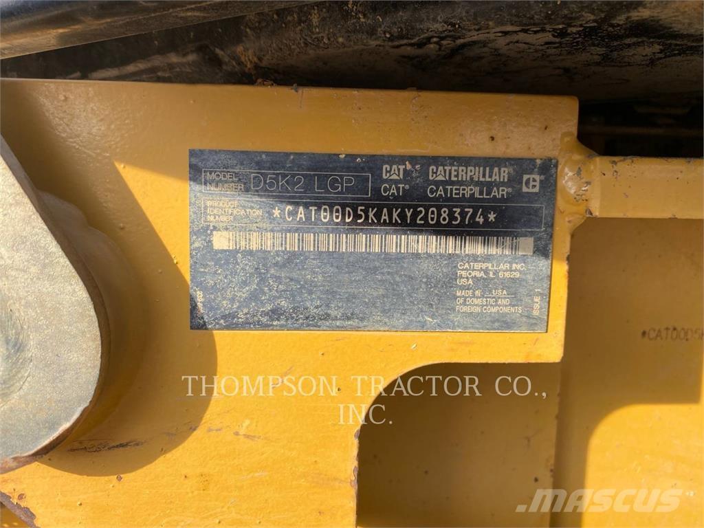 CAT D5K2 LGP Buldooserid