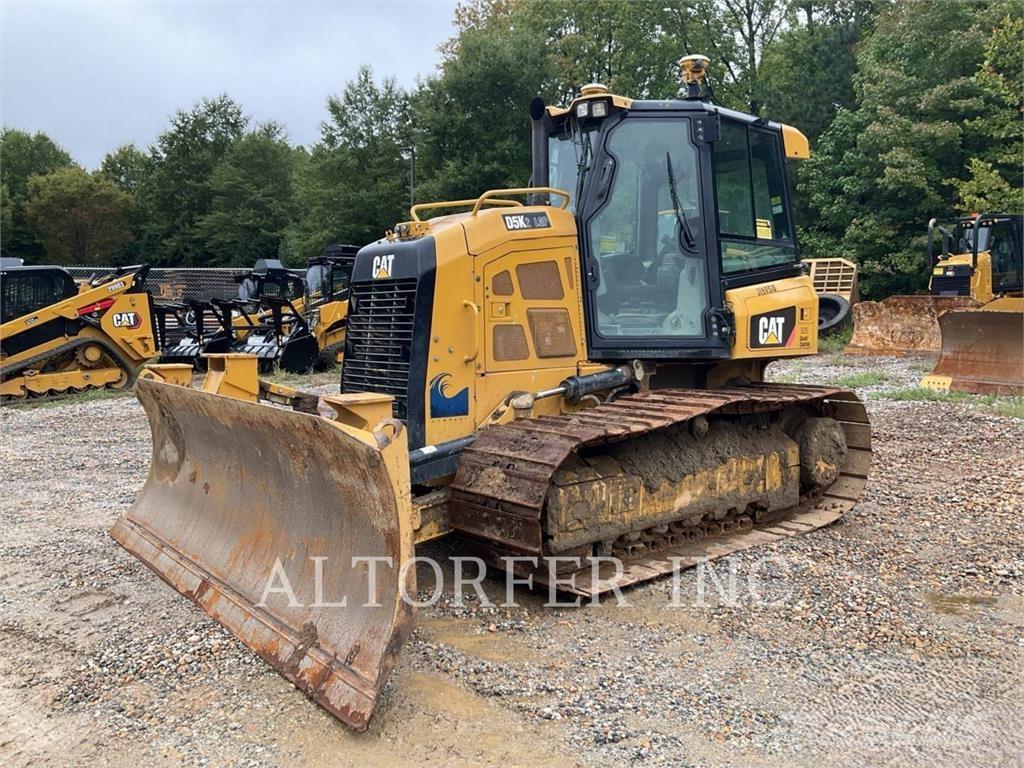 CAT D5K2 LGP3D Buldooserid