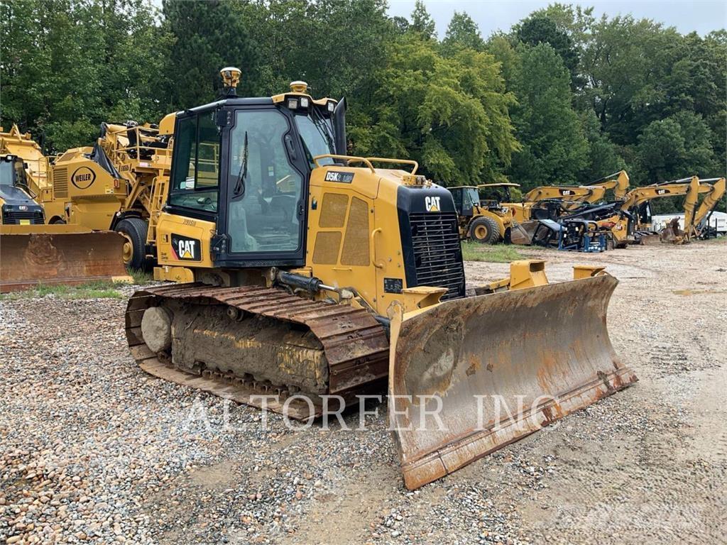 CAT D5K2 LGP3D Buldooserid