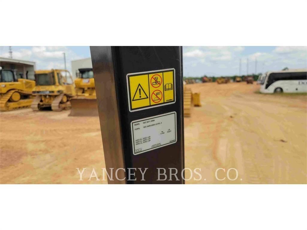 CAT D5K2 XL Buldooserid