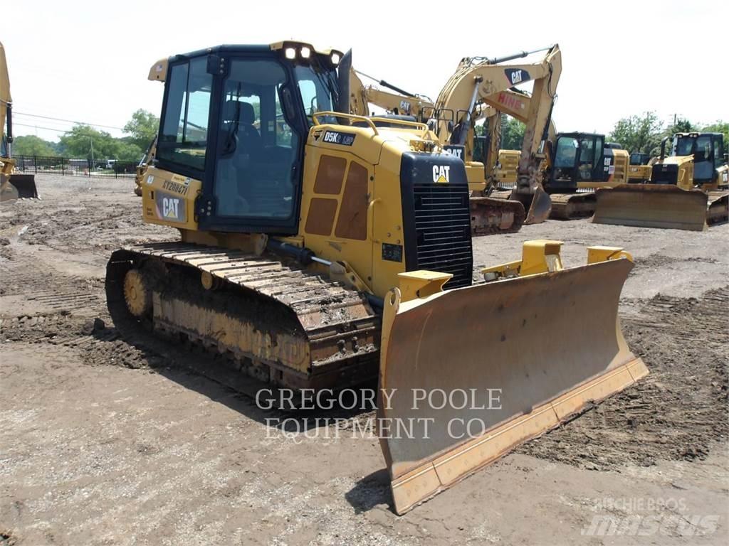 CAT D5K2LGP Buldooserid